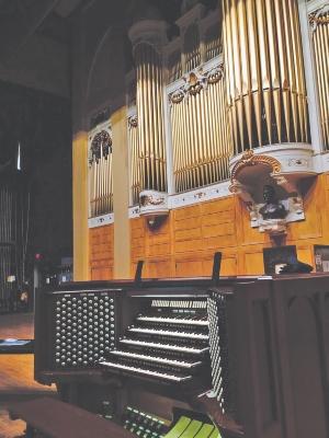 Kotzschmar Organ
