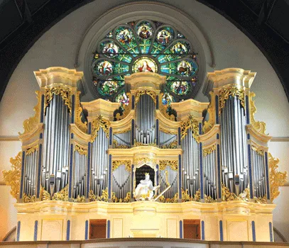 The Craighead-Saunders organ, Christ Church, Rochester, New York