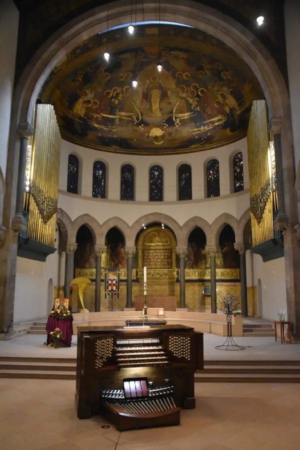 Philadelphia Episcopal Cathedral organ