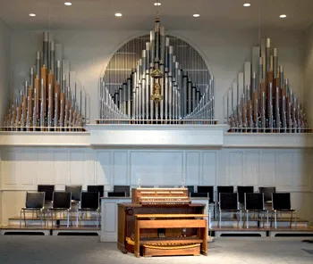 Holtkamp organ, Pleasant Hills Community Presbyterian Church, Pittsburgh, Pennsylvania