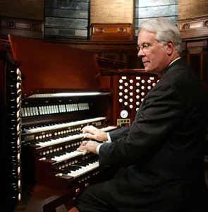 Stephen Hamilton 